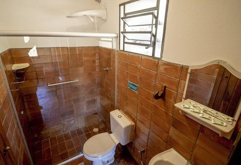 ホテル Fazenda Cachoeira Da Furna