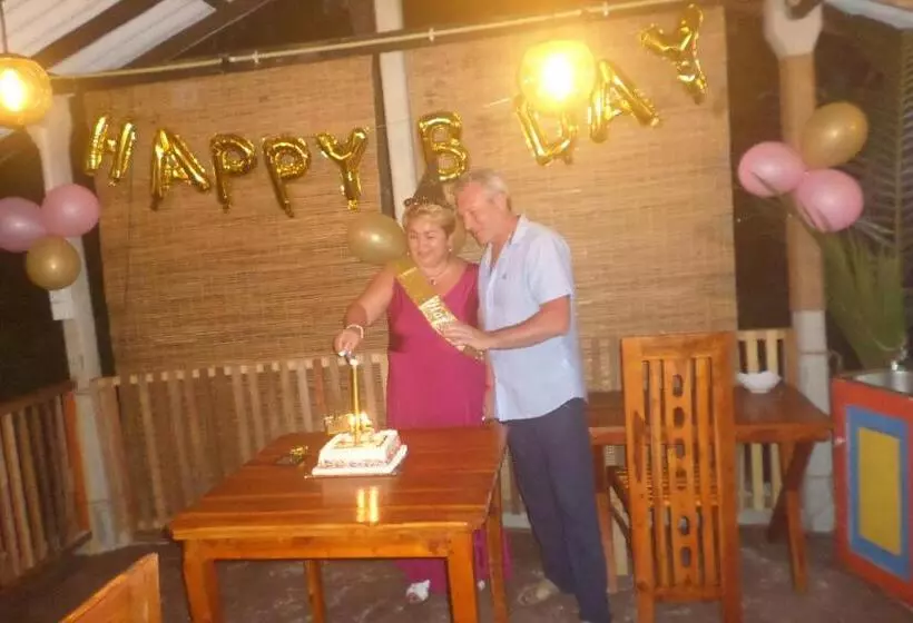 Hotelli Inn Sea Horizon Ahungalla