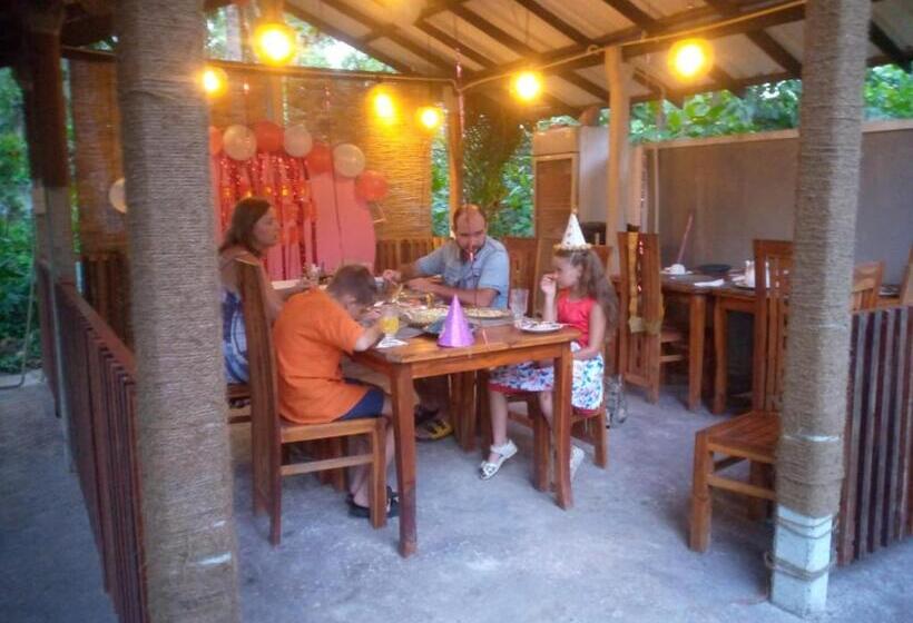 ホテル Inn Sea Horizon Ahungalla