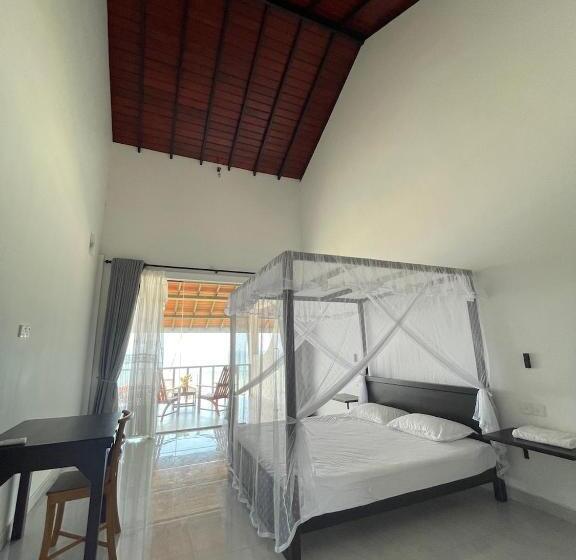 فندق Isamar Front Beach