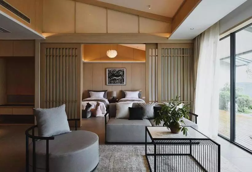 Hotelli Solo Wandering Leshan