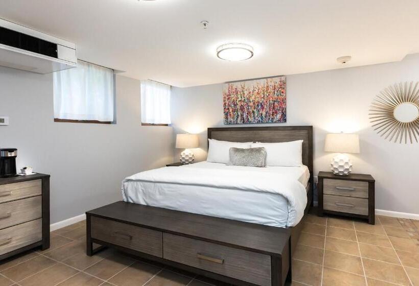 Skylaranna Resort & Spa