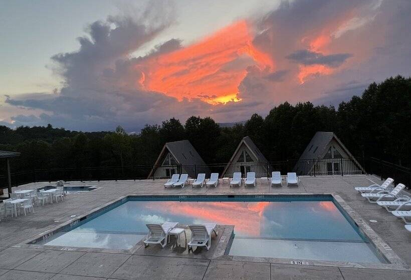 Skylaranna Resort & Spa