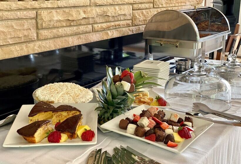 Skylaranna Resort & Spa