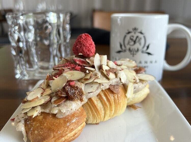 Skylaranna Resort & Spa