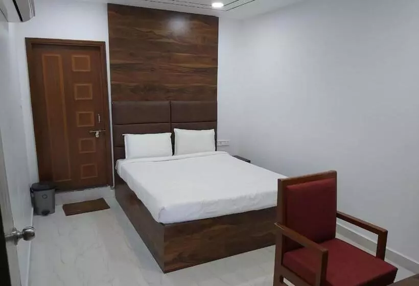 Retkeilymaja Sahasra Dla