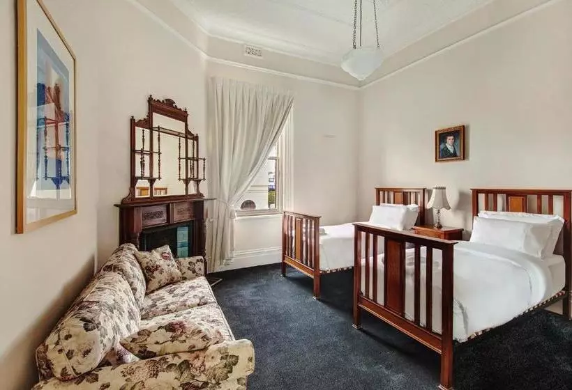 Aamiaismajoitus (B&B) Langsford Luxury