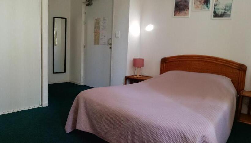 مبيت وإفطار Les Terrasses Du Petit Nérac