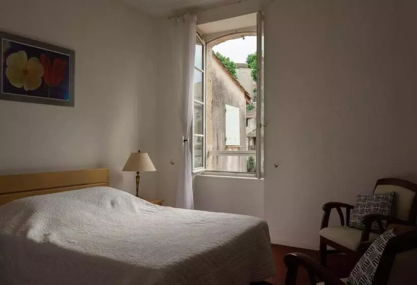 ベッドアンドブレックファースト Les Terrasses Du Petit Nérac