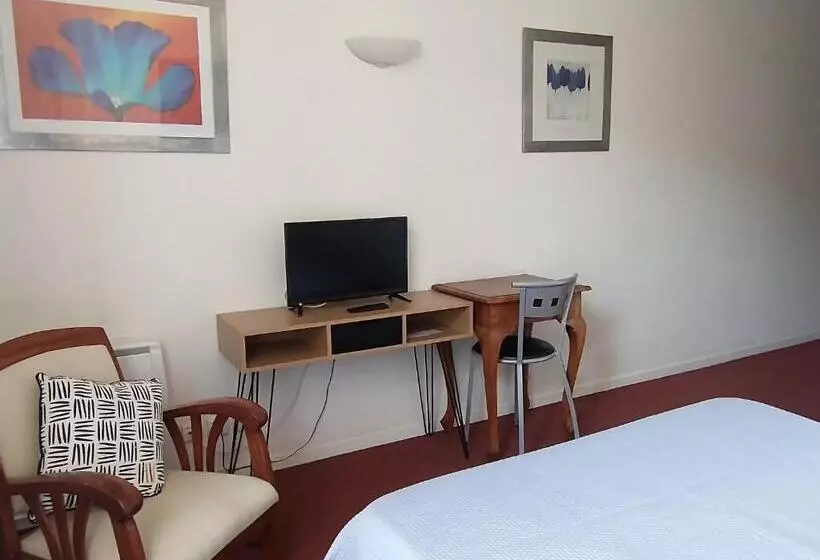 ベッドアンドブレックファースト Les Terrasses Du Petit Nérac