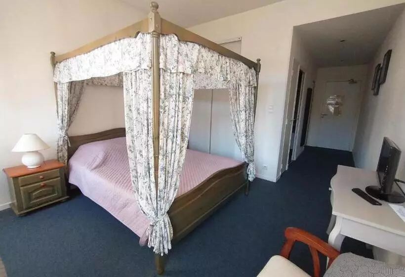 ベッドアンドブレックファースト Les Terrasses Du Petit Nérac