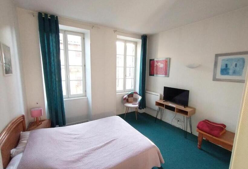 مبيت وإفطار Les Terrasses Du Petit Nérac