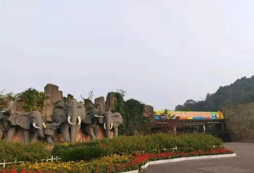 ホテル 7days Premium Changsha Dongtang Chigangchong Subway Station Branch