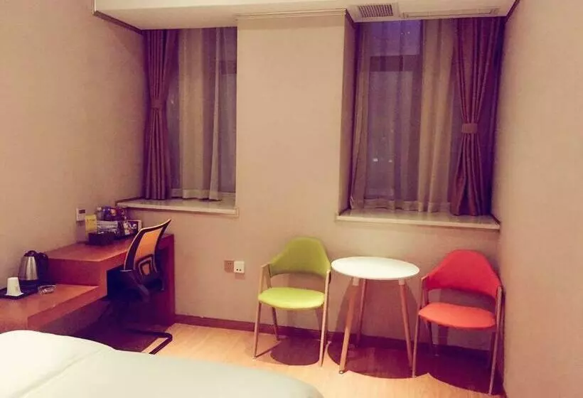 Hotelli 7days Premium Chongqing Qibo Center Jintong Road Light Railway Station Branch