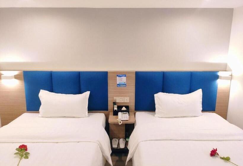 Hotel 7days Premium Shenzhen High Speed Rail North Station Minzhi Branch