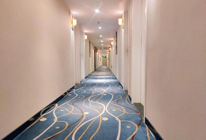 Hotel 7days Premium Shenzhen High Speed Rail North Station Minzhi Branch