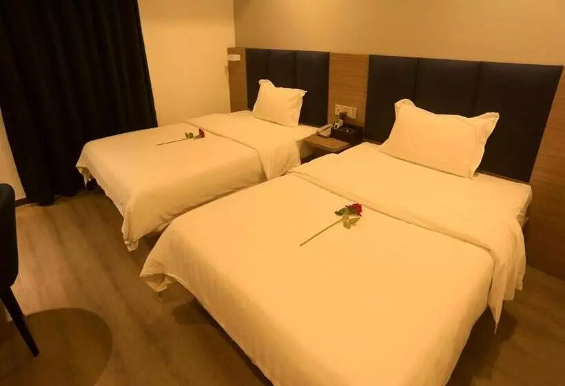 ホテル 7days Premium Shenzhen High Speed Rail North Station Minzhi Branch