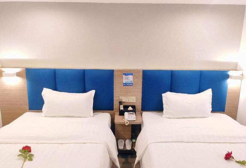 Hotel 7days Premium Shenzhen High Speed Rail North Station Minzhi Branch
