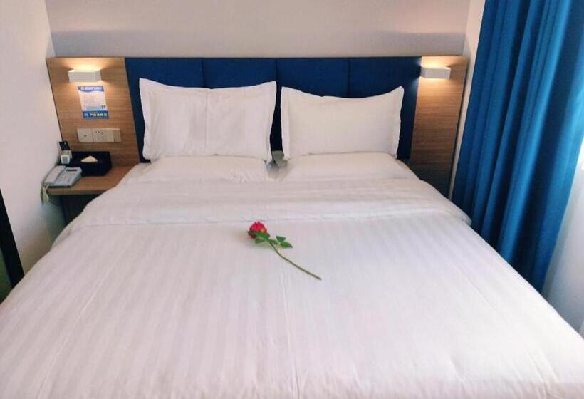 Hotel 7days Premium Shenzhen High Speed Rail North Station Minzhi Branch