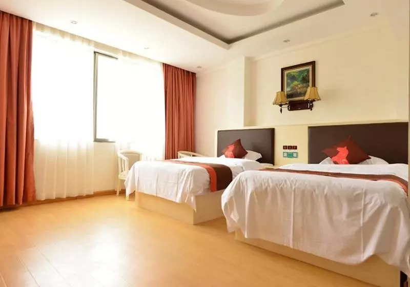 Jun Hotels Guangxi Hezhou Pinggui District Hezhou College