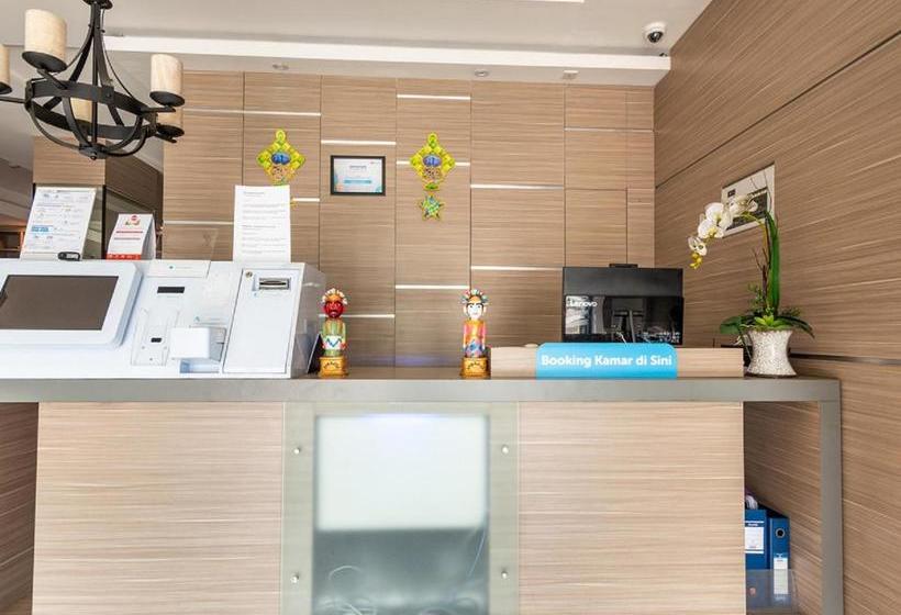 Sans Hotel Liv Ancol By Reddoorz