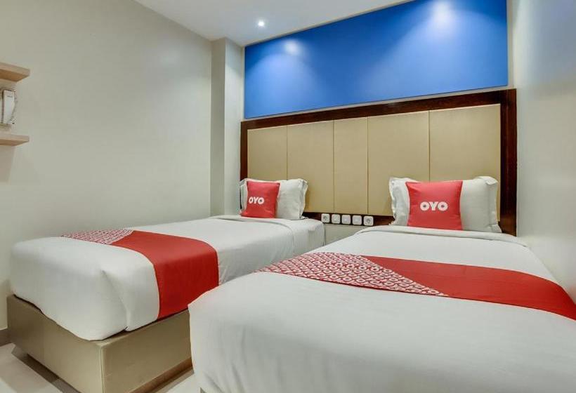 Sans Hotel Liv Ancol By Reddoorz