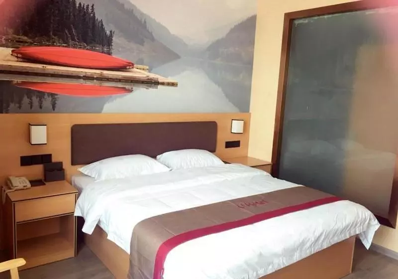 Thank Inn Chain Hotel Nanchang High Tech Zone Yaohu Rainbow Shopping Mall