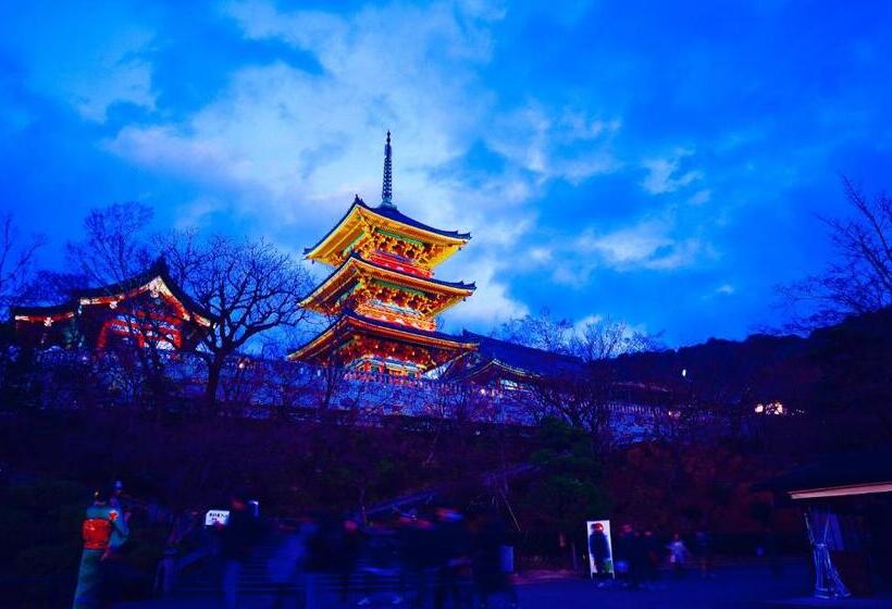 Henn Na Hotel Premier Kyoto Gojo Karasuma Formerly Watermark Hotel Kyoto