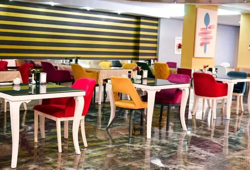 Markasi Otel