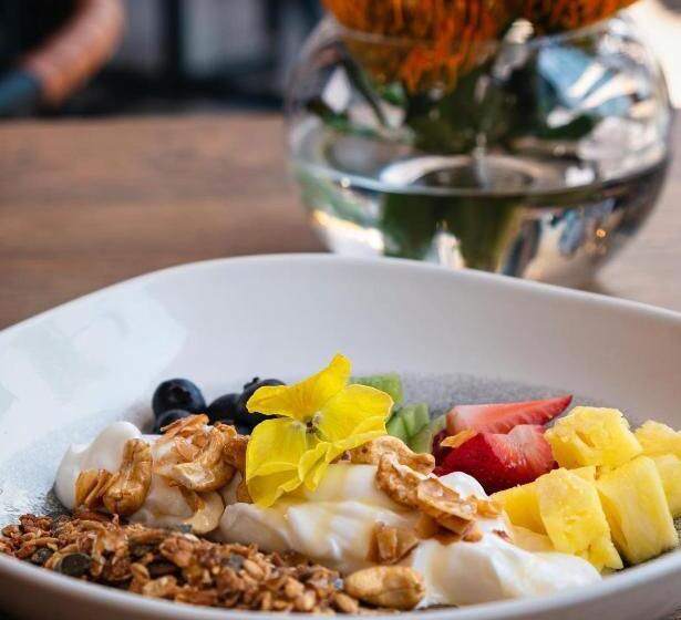 Mint Hotel 84 On Katherine