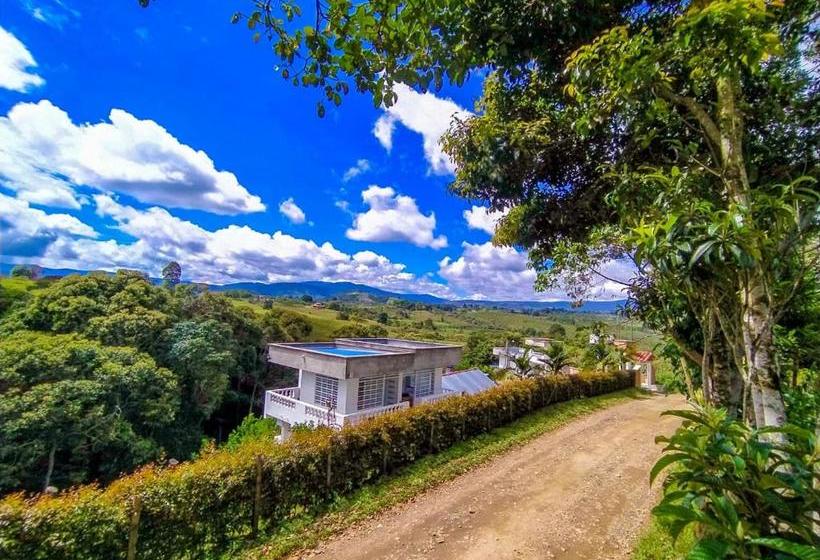 펜션 Eco Lodge Colinas De Saldaña