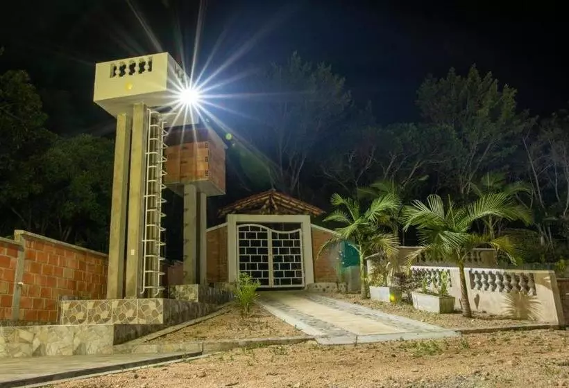 ペンション Eco Lodge Colinas De Saldaña