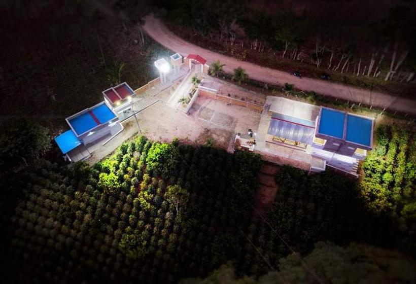 펜션 Eco Lodge Colinas De Saldaña