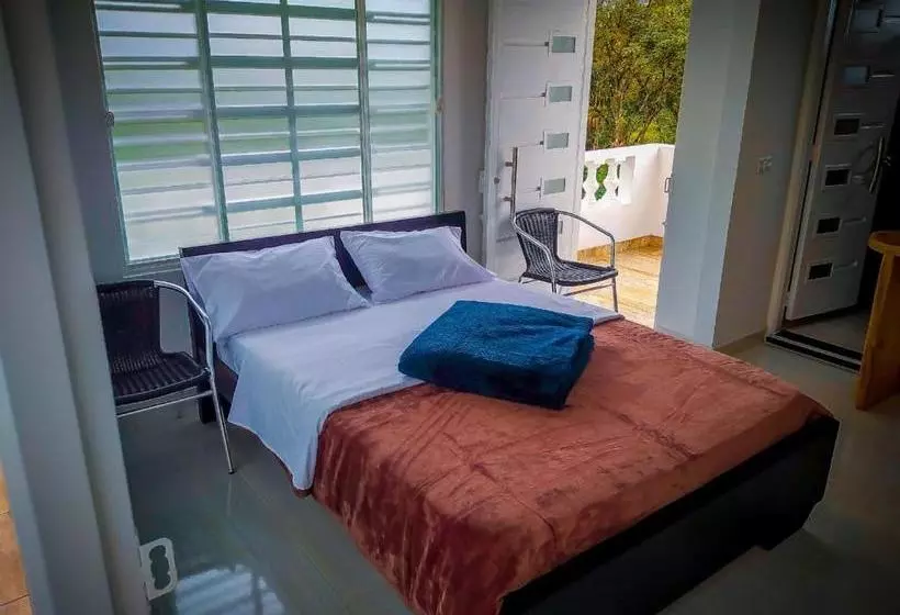 ペンション Eco Lodge Colinas De Saldaña