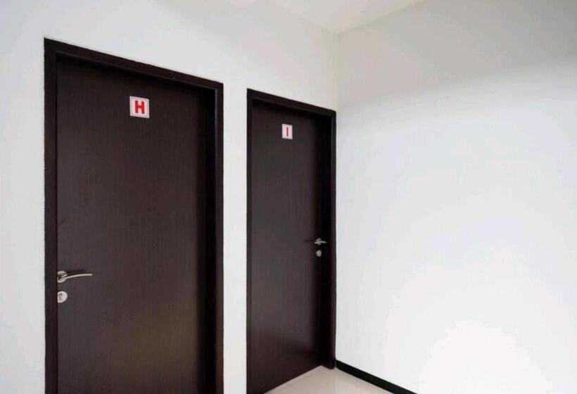 بنسيون Villetta House Syariah