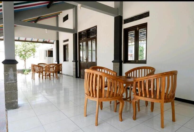 بنسيون Villetta House Syariah