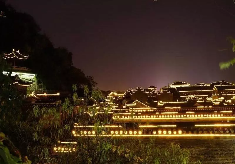 ホテル 7 Days Inn Zhenjiang Jinshan Park Branch