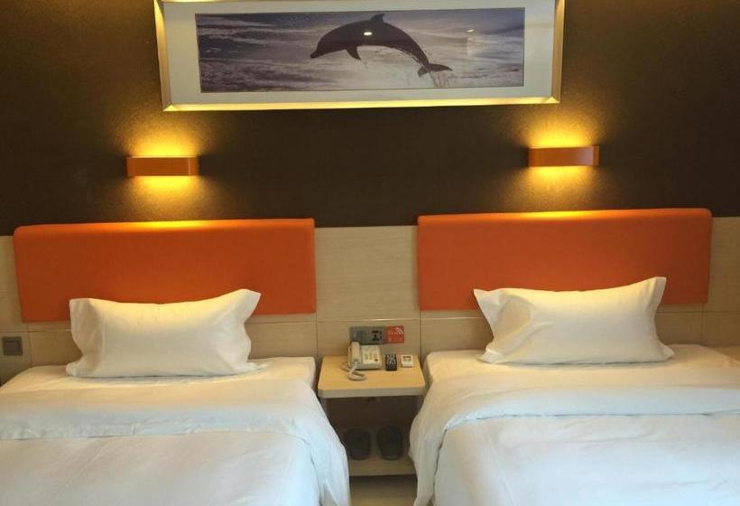 Hotel 7days Premium Dalian Development Zone Wucaicheng Rail Station