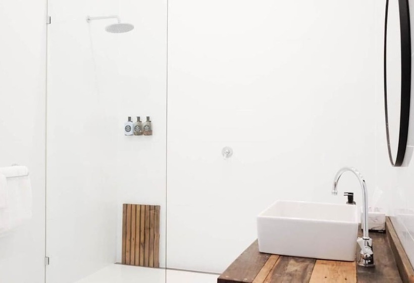 Отель Flash Jacks Of Gundagai