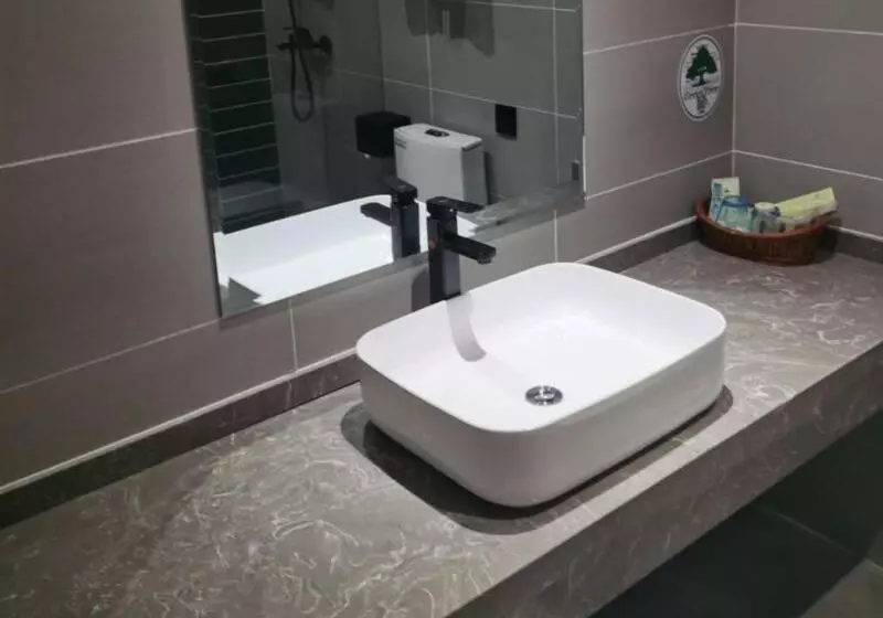 Hotelli Greentree Inn Lanzhou Donghu Square Provincial People S Hospital