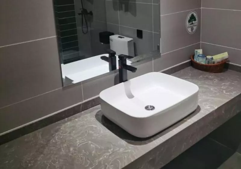 Hotelli Greentree Inn Lanzhou Donghu Square Provincial People S Hospital