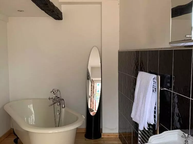 Hotelli The Silk House