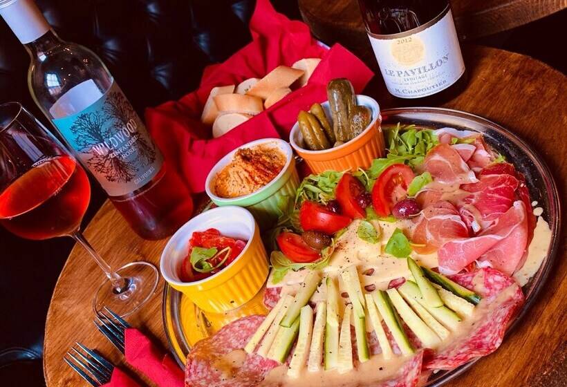 فندق The Silk House