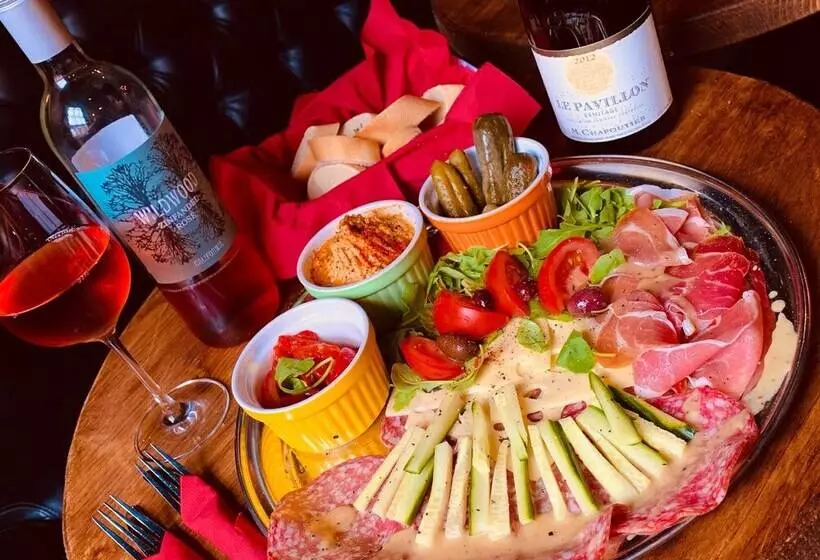 Hotelli The Silk House