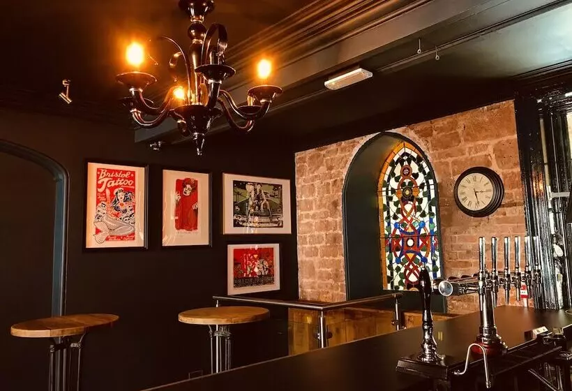 Hotelli The Silk House