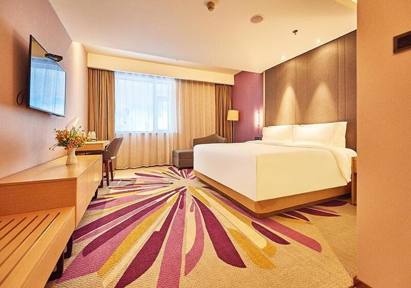 Lavande Hotel Changchun Peoples Square