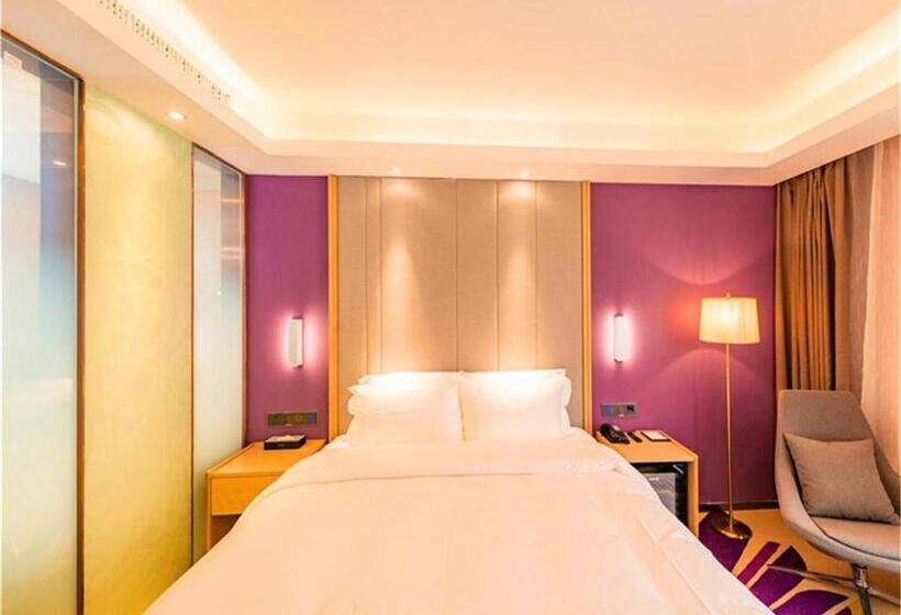 Lavande Hotel Jiangmen Golf Club