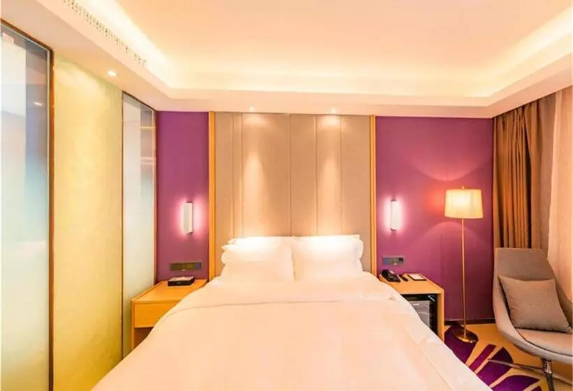 Lavande Hotel Jiangmen Golf Club