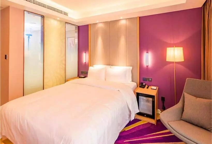 Lavande Hotel Jiangmen Golf Club