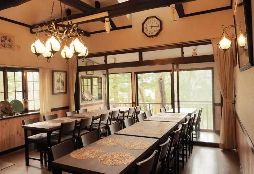 ペンション Gableview Forest Inn ゲーブルビュー